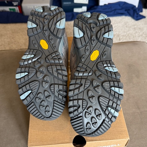 NIB Merrell Moab 3 WP Hiking Shoe - Picture 5 of 5